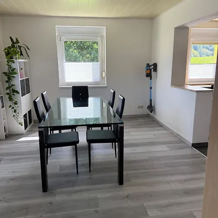 Am Waldrand In Ruhiger Umgebung * Cunewalde